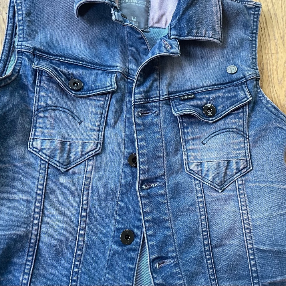 G-STAR Blue & Pink denim sleeveless vest - Picture 11 of 15